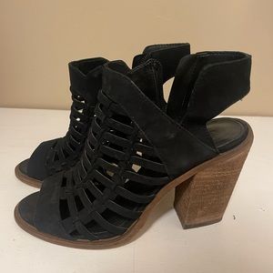 Vince Camino peep toe heeled sandals 7.5